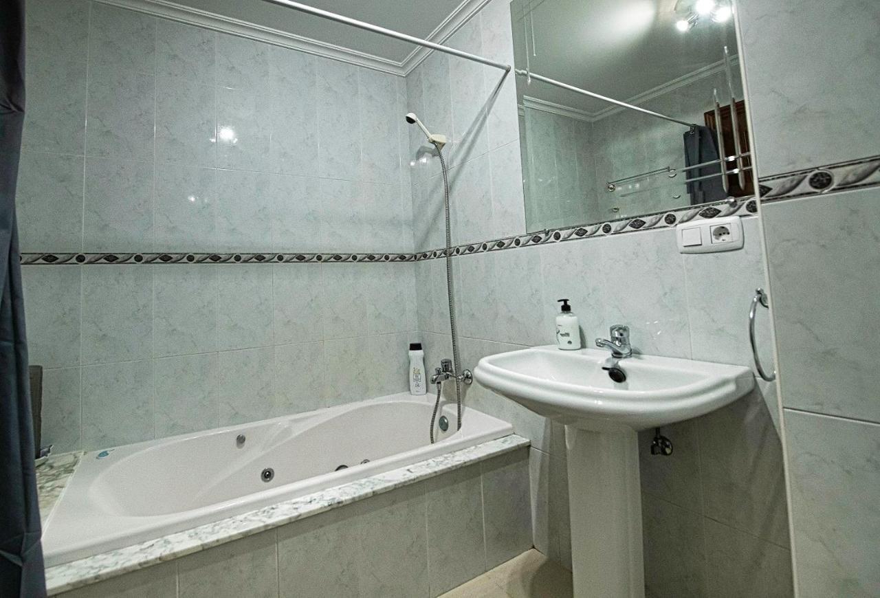 Apartamento Avelina Monforte De Lemos Exteriér fotografie